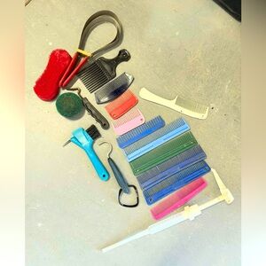 Colorful Hair Comb and Brush Set